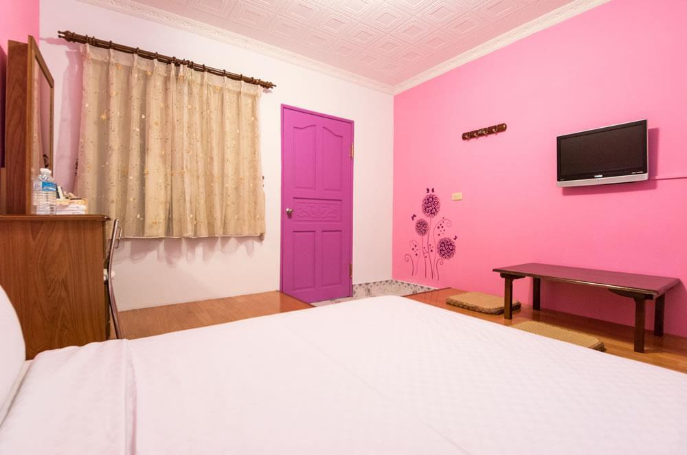 Dog House Bed & Breakfast Taitung Luaran gambar