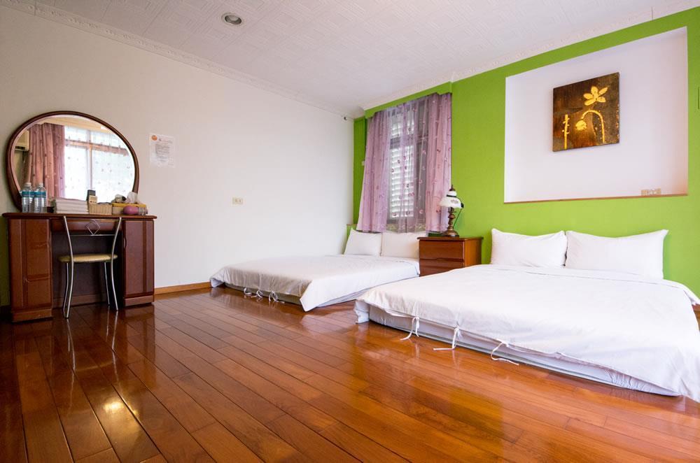Dog House Bed & Breakfast Taitung Luaran gambar